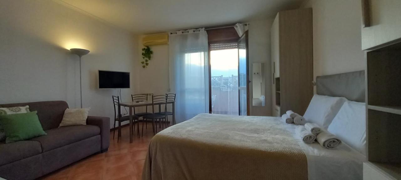 Alloggio Turistico A Via Modugno Vitinia Zewnętrze zdjęcie